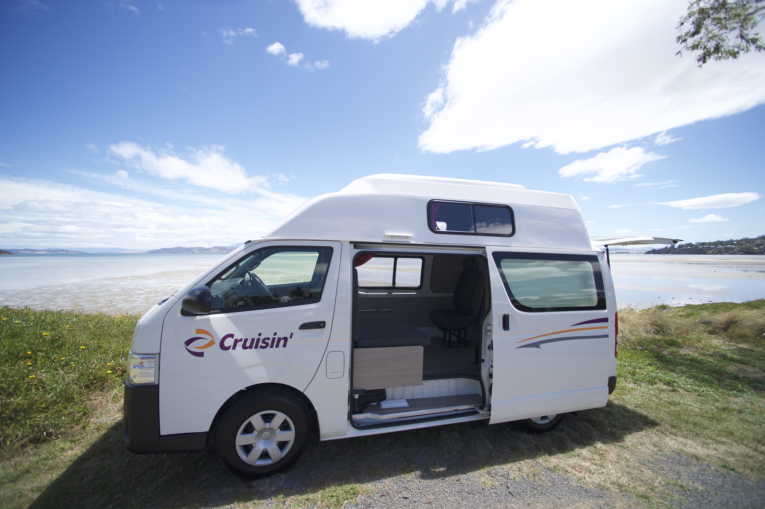 Cruisin Hi-Top 4 Berth - RV Rental Sydney - Campervan Rental Shop