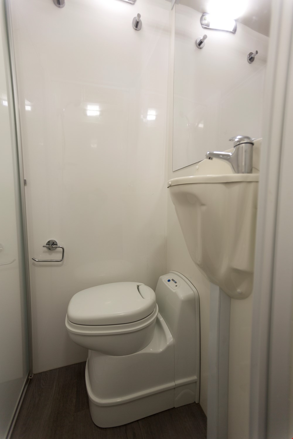 Star RV Pandora Shower Toilet- Clare Valley campervan hire - Campervan Rental Shop